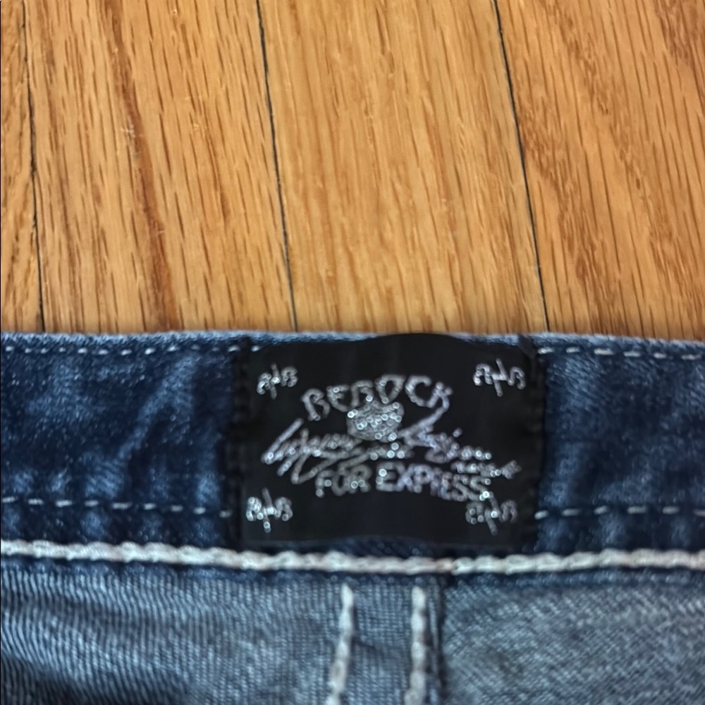 Express Blue Skinny Jeans with Classic Style - Picture 2 of 4